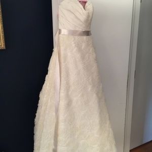 Tara Keely Wedding gown No. 2108 size 0/2.